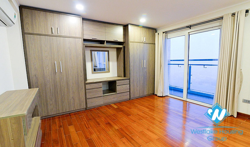 Fully furnished 154m high floor apartment for rent